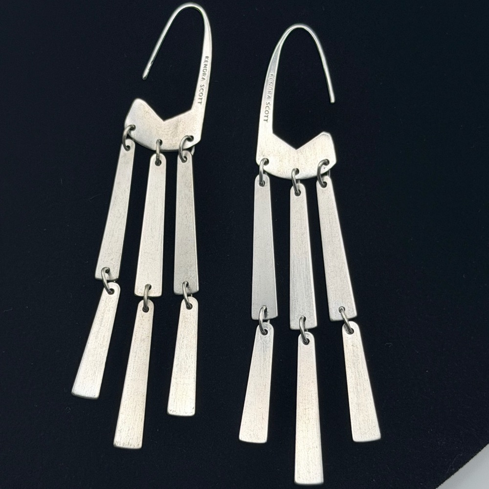 Kendra Scott Silver Tone Mallie Link Drop Statement Earrings 3.5”
